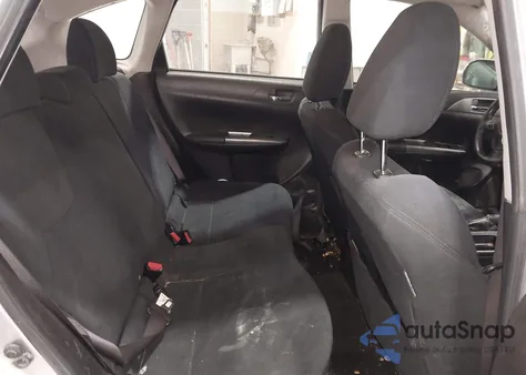 2011 Subaru Impreza 2.5I Premium из США, поврежденный, VIN JF1GH6B64BH808602